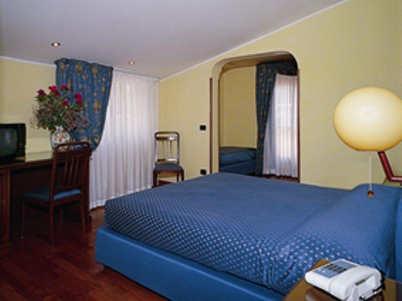 Hotel Centro Rome Bilik gambar